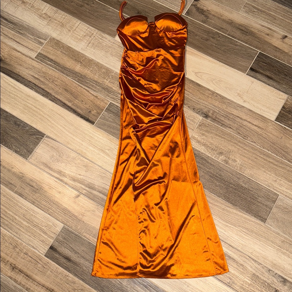 Stunning Burnt Orange/Rust Alamour Nevali TWIN Small - Picture 4 of 9